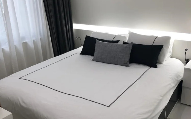 RB 466 Hotel