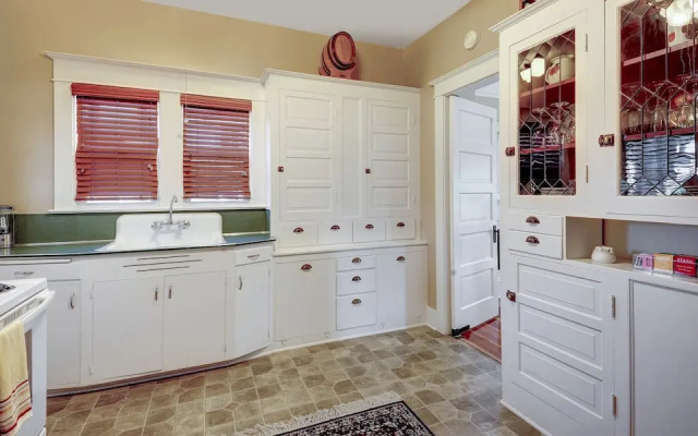 A' Tuscan Estate Bed & Breakfast