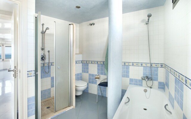 Luxury Sea View Apartment