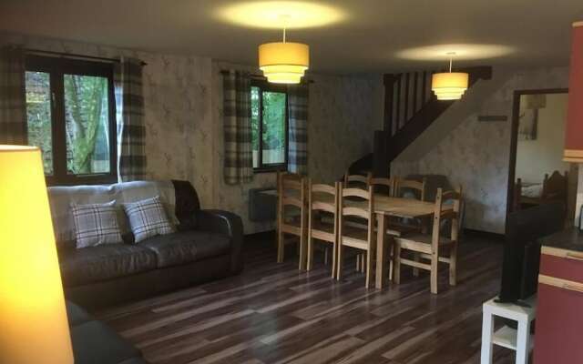 Bluebell 16 with Hot Tub