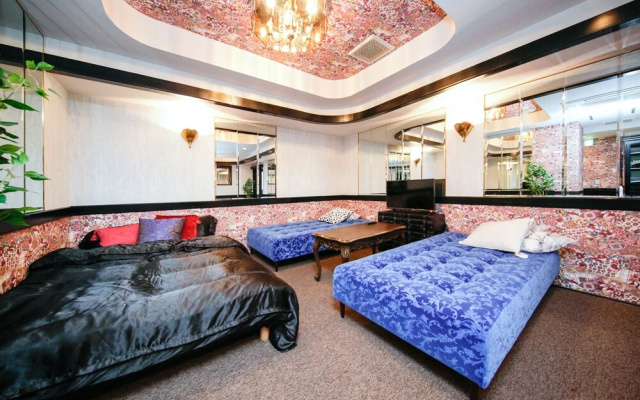 Ueno TS Shinobazu Hotel 6A – Guest Rooms – Tokyo