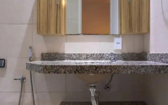 SUH Copacabana 97 Metro Near Ipanema