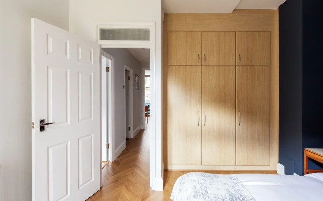 Beautiful 2 Bedroom Garden flat