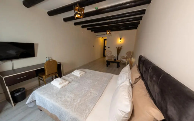 Antik Manastir Butik Otel