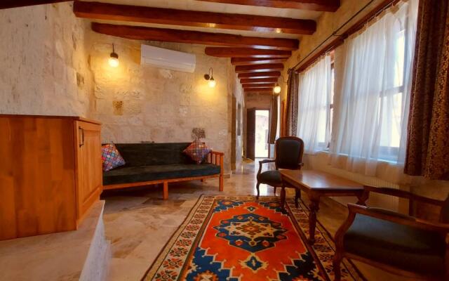 Dervish Cave House & Elegance Cave Suites