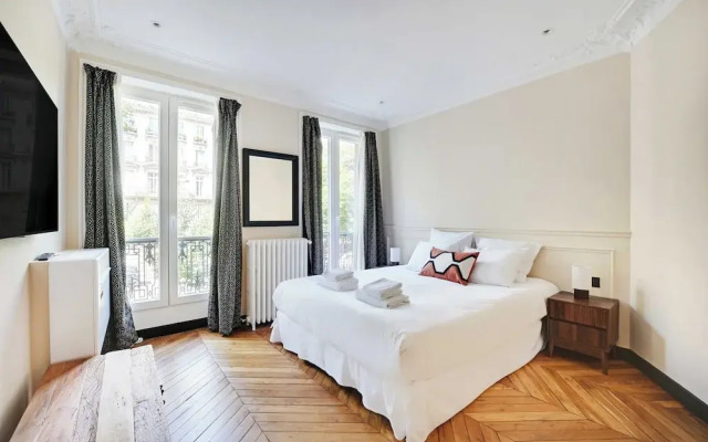 Charming apt - 2br/6p - Ternes/ Arc de Triomphe