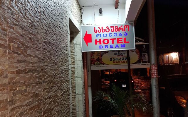 Hotel Dream