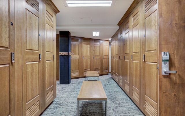 Ski In/out Lodge With Private Lifts, 2br 2ba Next To Golf 2 Bedroom Condo by RedAwning