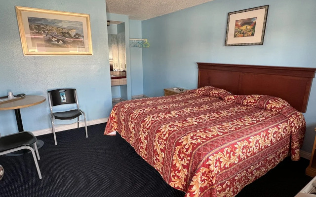 Deluxe Inn LA