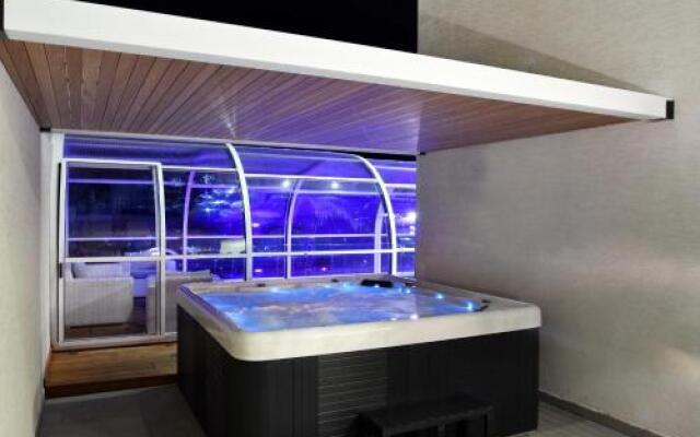 Villa Aqua Boutique