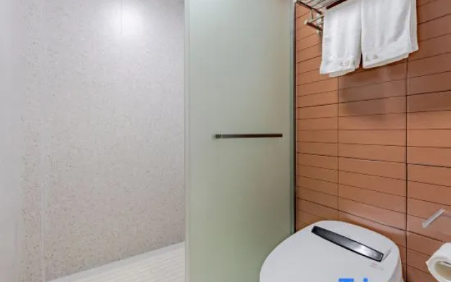 Shanyu Hotel – Bathroom – Shangrao