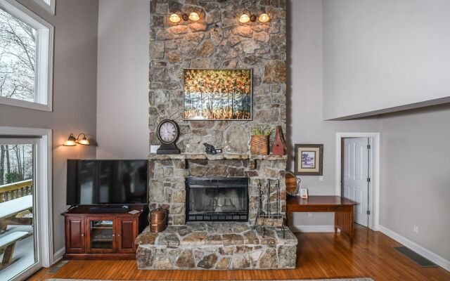 Stone Crest 6 Bedroom House