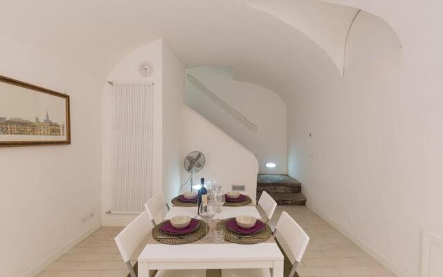 Travel & Stay - Piazza Navona Apartments