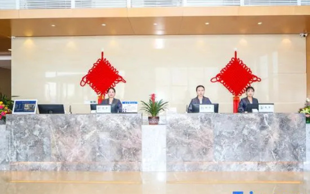 Ruiling Yayuan Hotel