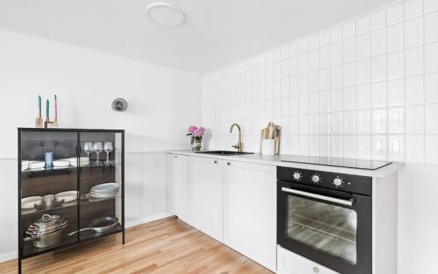 Downtown Baldursbrá Holiday Home