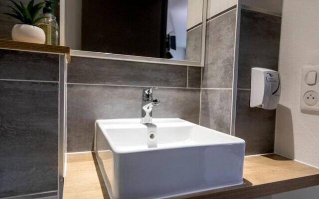 L'ESCAPADE PROCHE CENTRE PARKING Home-One