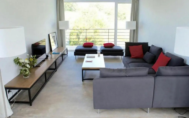 Villa Voukithro