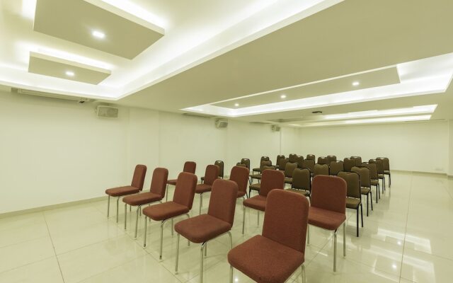 OYO Townhouse 014 MG Road Bangalore