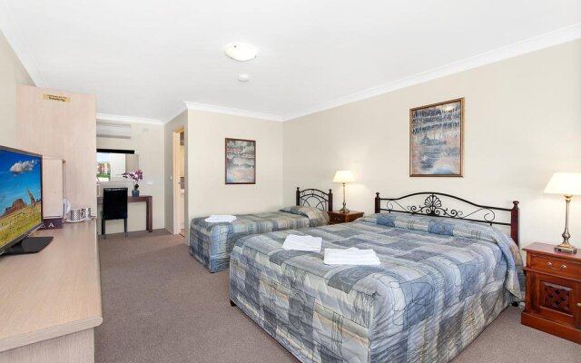 Marulan Motor Inn