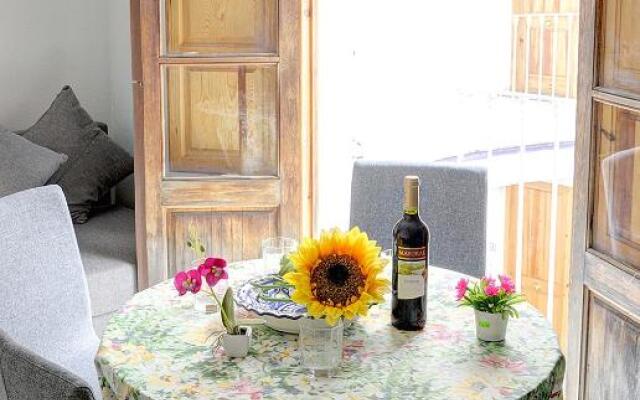 Luminoso Loft en la Alfalfa