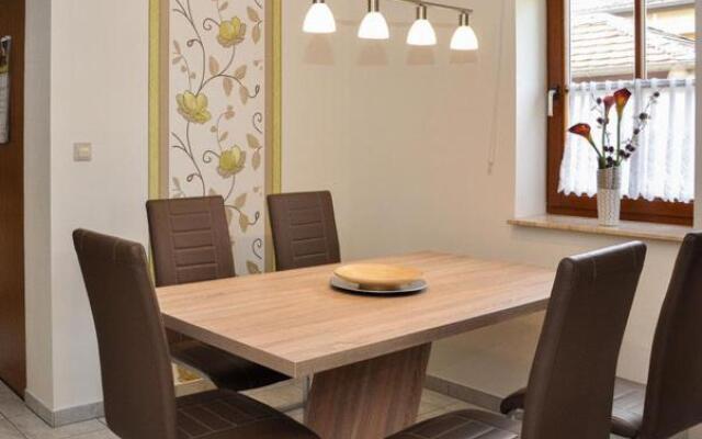 Pension Vier Napoleonslinden