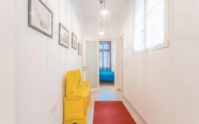 Blue Waves Apartment with Maltese Balcony