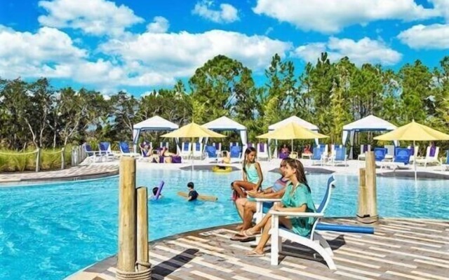 Lexington Vacations Champ by Stark Hosp