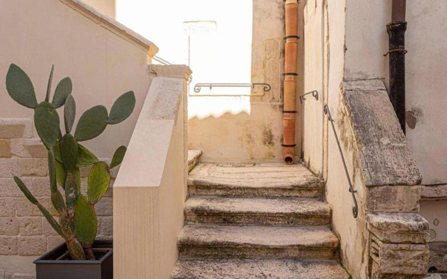 Isabella di Castiglia Apartments