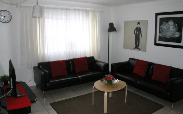 Adib Apartments - 625 Borthwick Ave