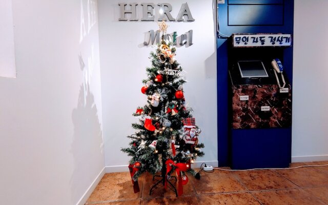 Hera Motel