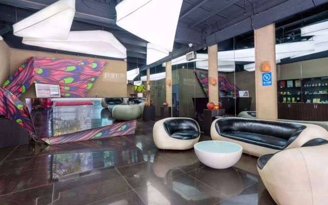 Badi Hotel Chuanxin Drum Tower Station