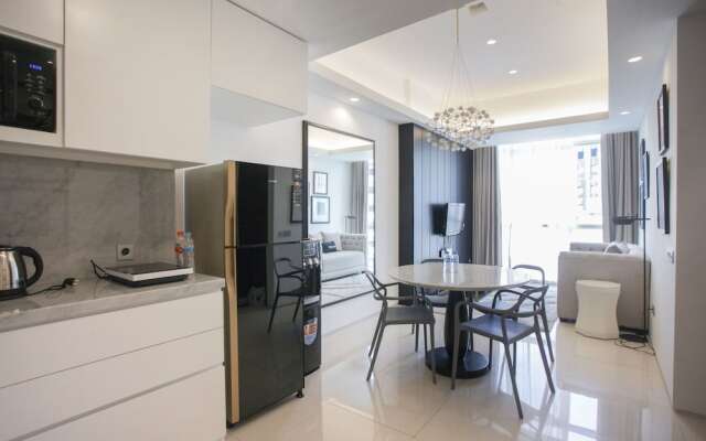 Premium 2BR Apartment near Marvell City Mall at The Linden