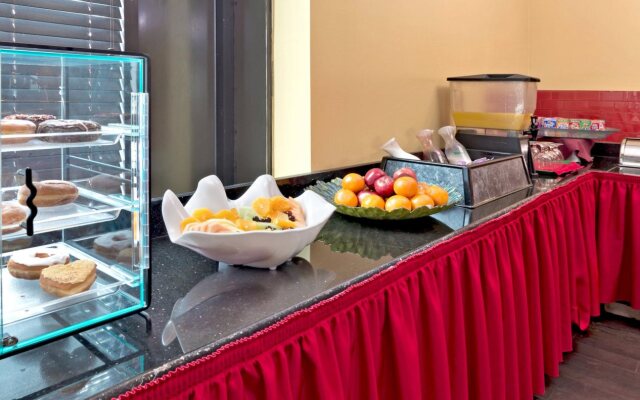 Wyndham Garden Totowa