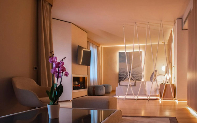 Miramare Suites