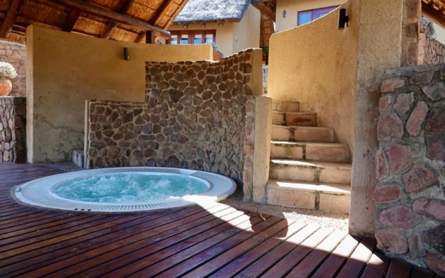 Shakama Private Game Lodge & Spa