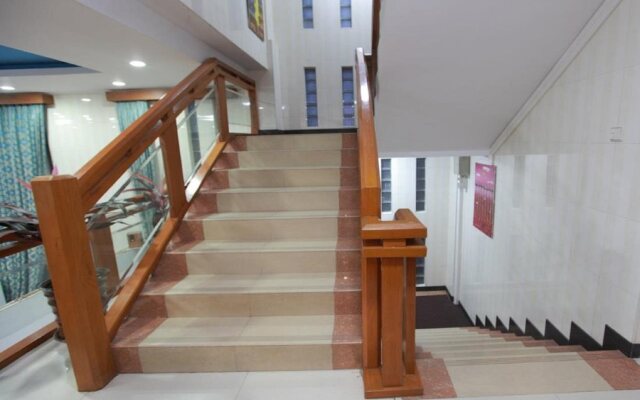 Four Rivers B&B Mandalay - Hostel