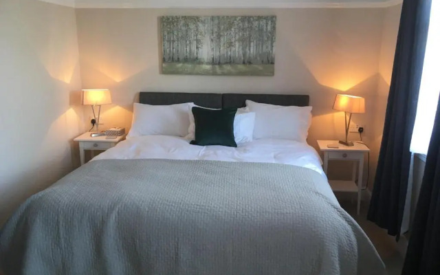 Elmdon Lodge