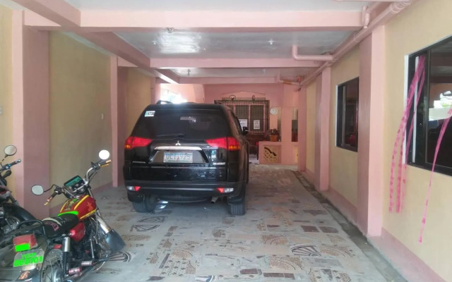 Ludy's Pension House