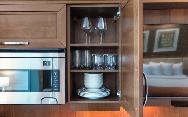 Lucky Gem Penthouse Suites at Signature