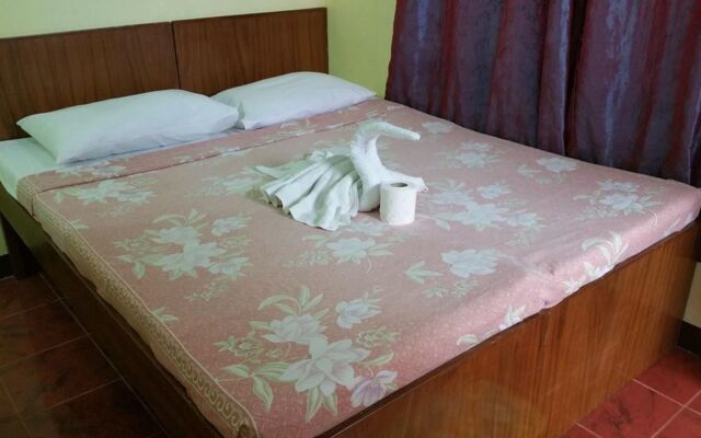 Residencia Katrina Bed & Breakfast