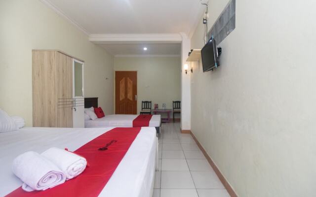 RedDoorz @ Frans Seda Kupang