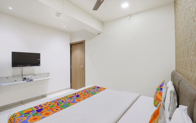 FabHotel Bharosa Inn