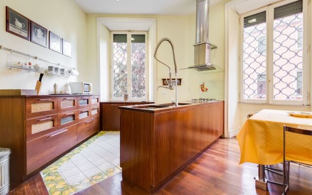 Saint Peter Station Apartments