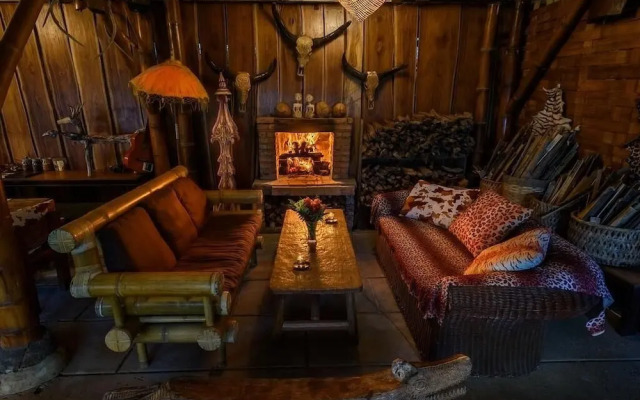 Sang Giri Mountain Tent Resort