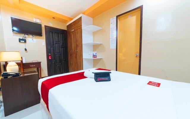 Reddoorz Plus Near Sm Ecoland Davao
