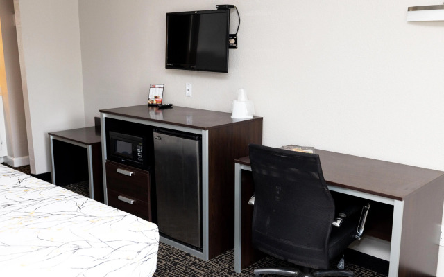 Magnuson Hotel Virginia Beach