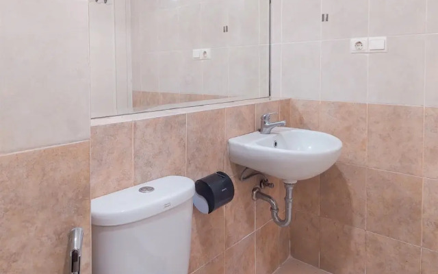 Nice and Comfy 2BR Apartment At Silkwood Residence