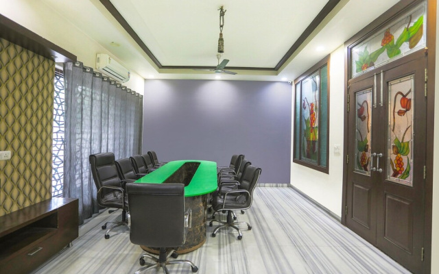 Fabexpress Divine Inn