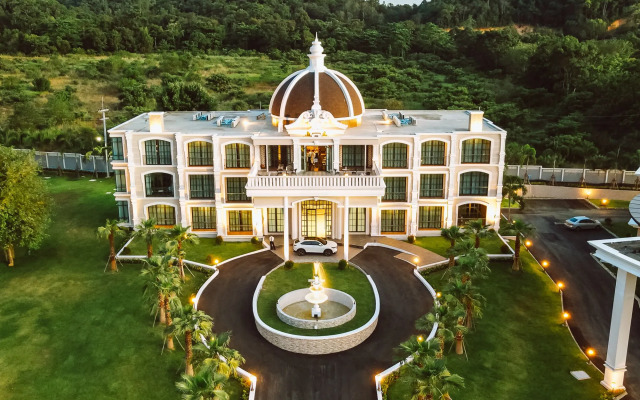 Grand Lord Hotel& Residence