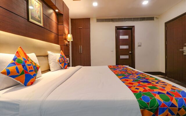 Fabhotel Admire Suites